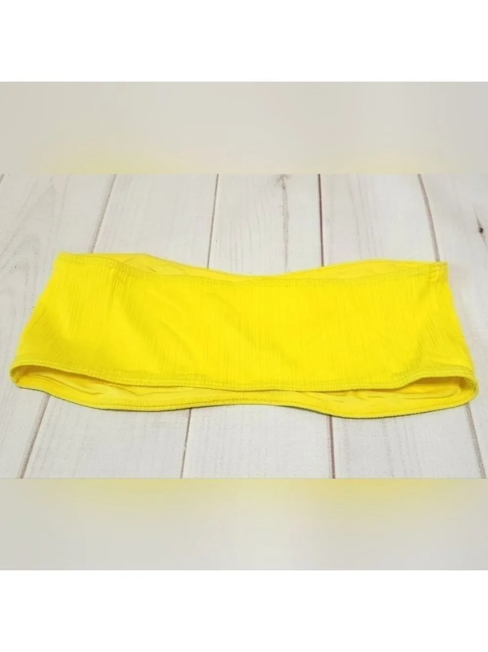 Frankie's Bikinis Bandeau Plissé Bikini Top Medium - New Without Tags